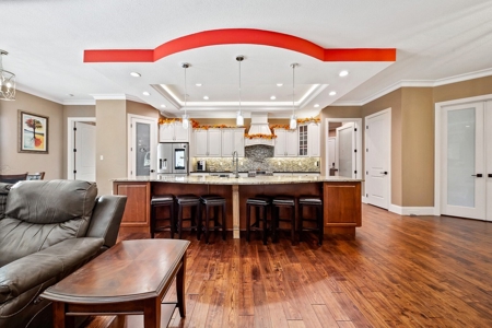 Two Custom Homes Mins From I-40 on 133ac Monterey, Tennessee - image 14