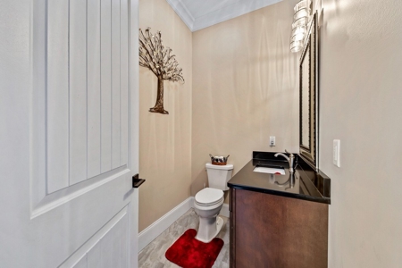 Two Custom Homes Mins From I-40 on 133ac Monterey, Tennessee - image 23