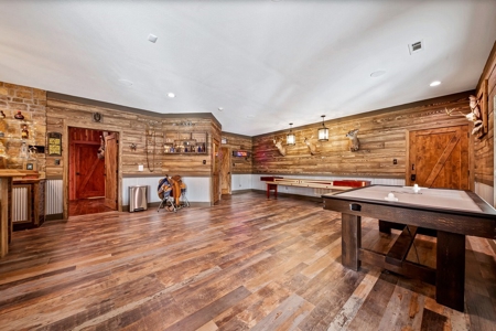 Two Custom Homes Mins From I-40 on 133ac Monterey, Tennessee - image 28