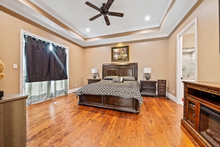 Two Custom Homes Mins From I-40 on 133ac Monterey, Tennessee - image 18