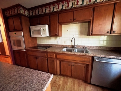 Private Home In Town In Horseshoe Bend, Ar - image 14
