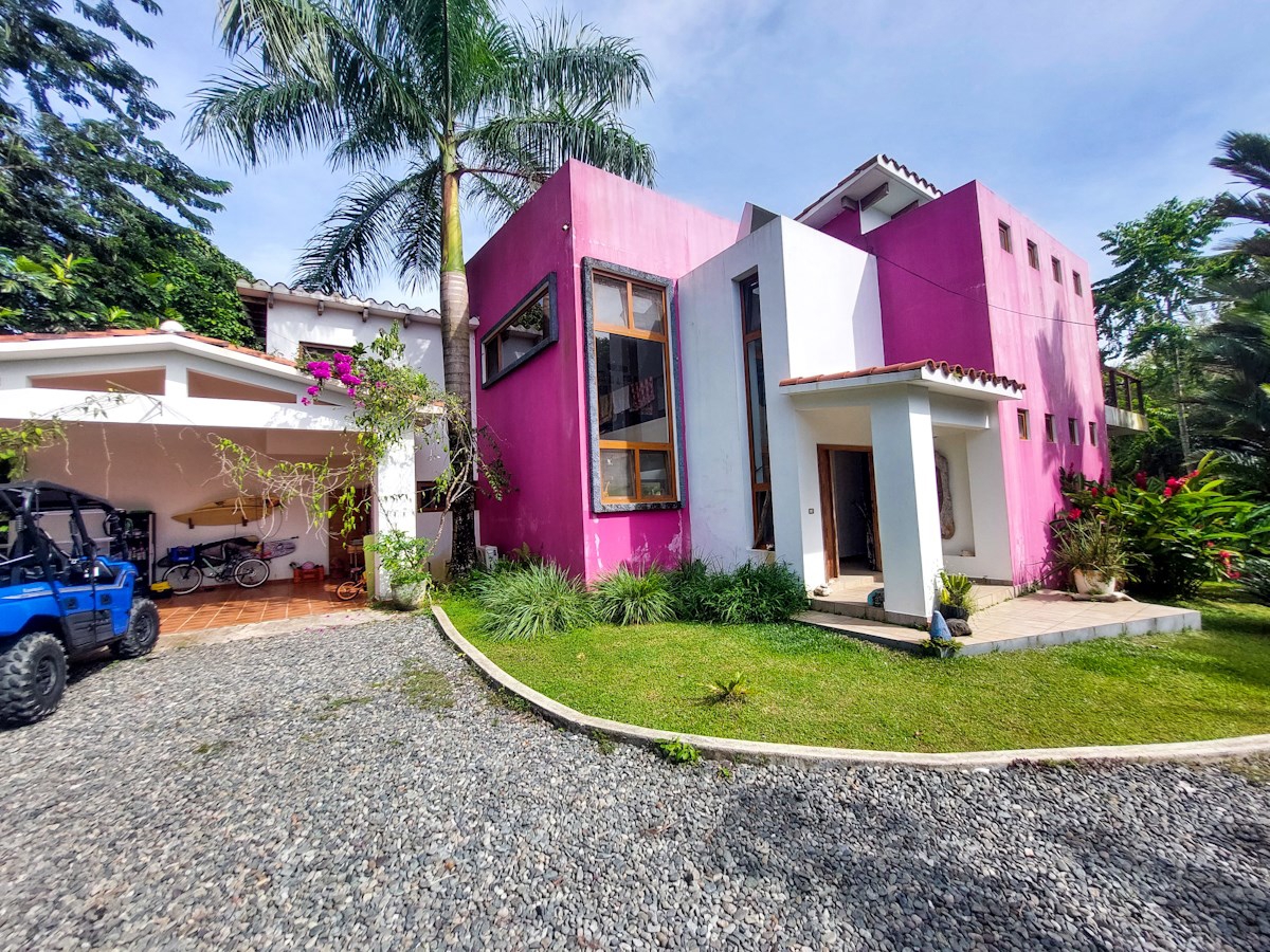 Luxury Home with Casita & Pool — Big Creek, Isla Colón - 6