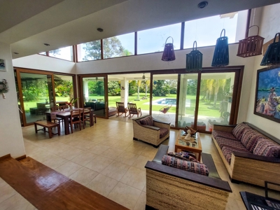 Modern Luxury Home with Rental Casita on Isla Colon - image 5