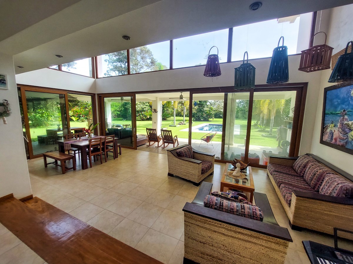 Luxury Home with Casita & Pool — Big Creek, Isla Colón - 12