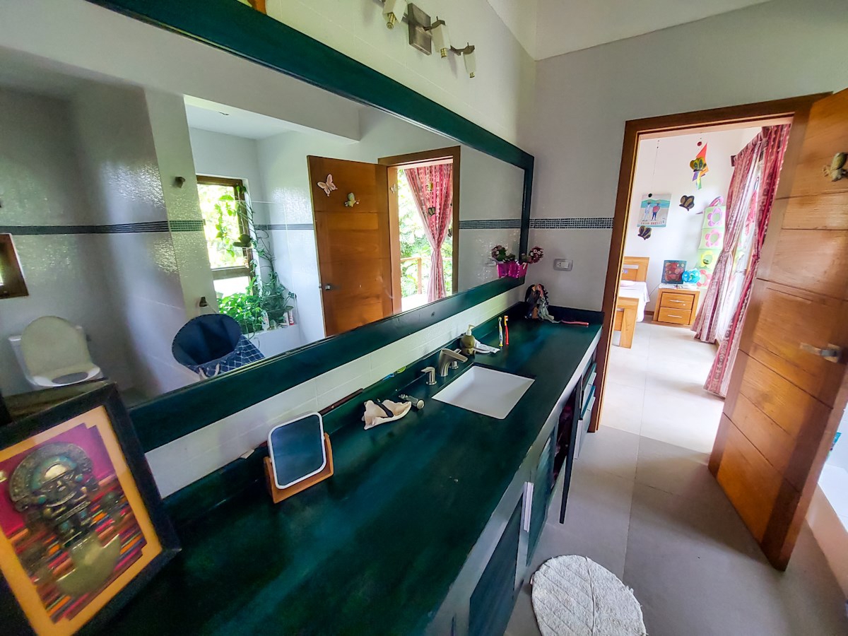 Luxury Home with Casita & Pool — Big Creek, Isla Colón - 27