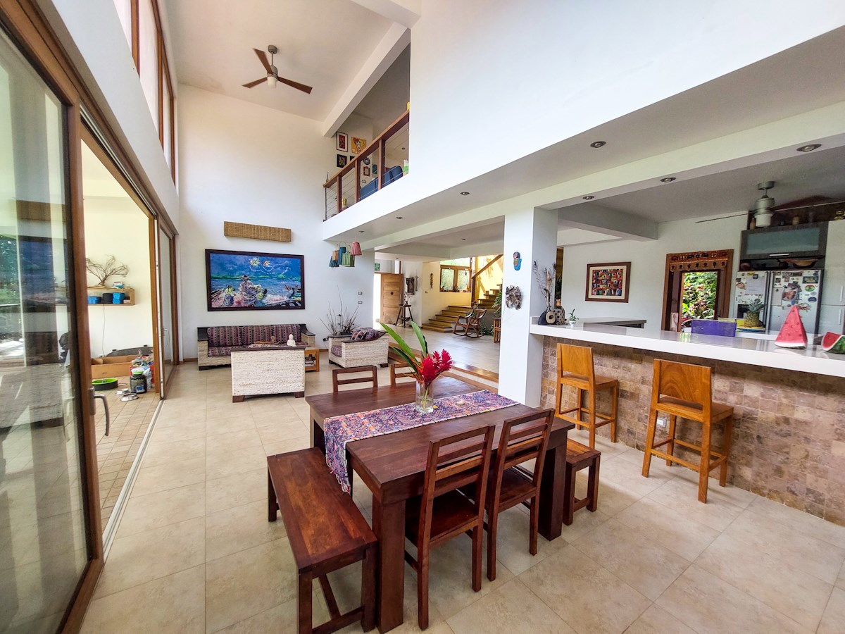 Luxury Home with Casita & Pool — Big Creek, Isla Colón - 13