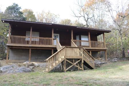 Getaway Cabin in the Ozark Mountains - image 19