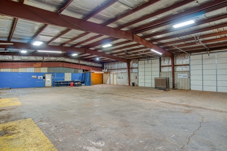 Commercial Property For Sale - image 24
