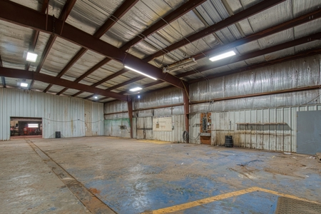 Commercial Property For Sale - image 21