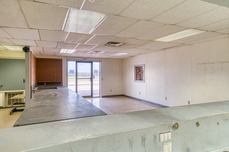 Commercial Property For Sale - image 20