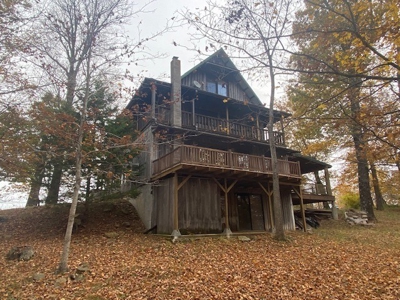 Boxley Valley Home/Acreage Bordering Buffalo River For Sale - image 3