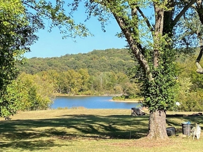Lakefront Home For Sale In Northwest Arkansas - image 23