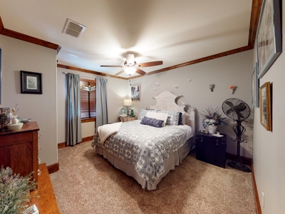 Country Home Property On Lake Fork For Sale Yantis Texas - image 18