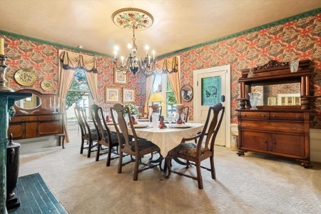 Folk Victorian Treasurer on 2.4 +/- Acres in Bonham, Texas - image 7