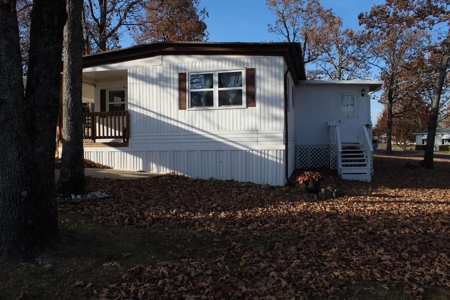 Moblile Home in Rolling Meadows Mobile Home Park Mt Home, AR - image 24
