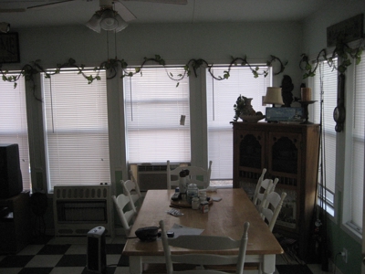 Cabin For Sale Near Fishing Boating On The Tn River - image 7