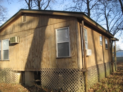 Cabin For Sale Near Fishing Boating On The Tn River - image 17