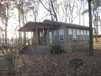 Cabin For Sale Near Fishing Boating On The Tn River - image 1