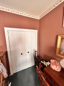 Cute Two Bedroom Two living Room House with Covered Porch - image 9