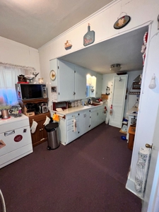Cute Two Bedroom Two living Room House with Covered Porch - image 19