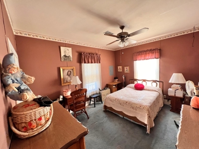 Cute Two Bedroom Two living Room House with Covered Porch - image 8