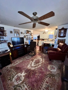 Cute Two Bedroom Two living Room House with Covered Porch - image 24