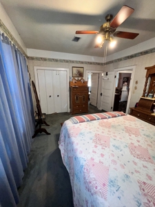 Cute Two Bedroom Two living Room House with Covered Porch - image 16