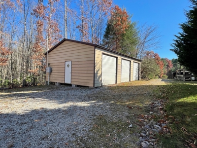 Large Country Home for Sale in Floyd County VA - image 32