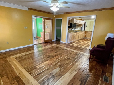 Large Country Home for Sale in Floyd County VA - image 16