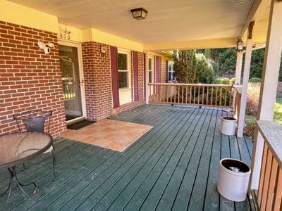 Large Country Home for Sale in Floyd County VA - image 2