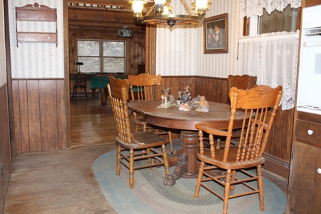 Country Home in Colchester, NY - image 14