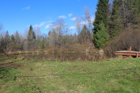 Country Home in Colchester, NY - image 2