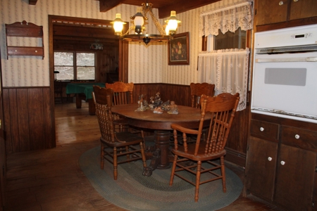 Country Home in Colchester, NY - image 13