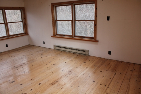Country Home in Colchester, NY - image 23