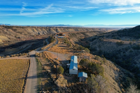 Colorado Country Home with Mountain Views - Fixer Upper - image 3