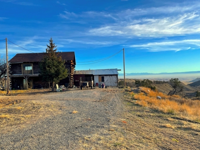 Colorado Country Home with Mountain Views - Fixer Upper - image 12