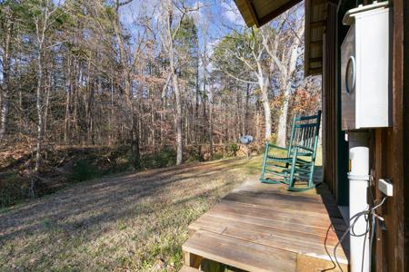 Turn-Key Inn & Restaurant For Sale on Tennessee Golf Course - image 43