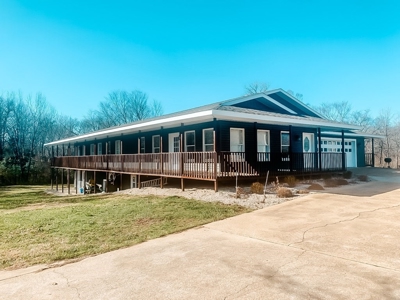FOR SALE -SOUTHEAST MISSOURI-Country Home in Great Location - image 18