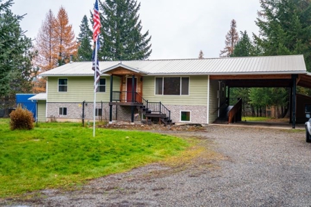 A Spacious Home with Beautiful Cabinet Views - image 1