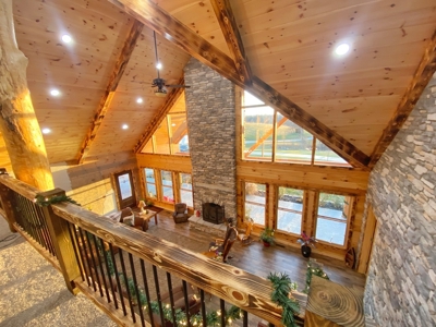 Luxury Log Home For Sale in Southern Iowa with Pasture - image 25