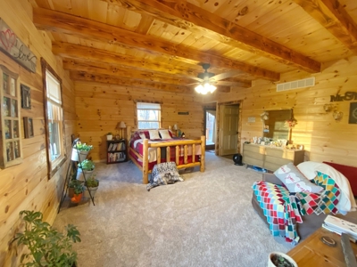 Luxury Log Home For Sale in Southern Iowa with Pasture - image 18