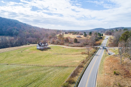 Modern Farmhouse w/acreage For Sale in the Foothills of NC! - image 16