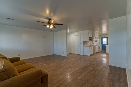 Investment Property In Erick, Oklahoma - image 8