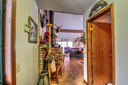 Northern Michigan Hunting Lodge For Sale Alpena Co MI Deer - image 15
