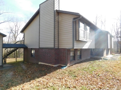 Spacious Home with Country Setting For Sale Harrison Ar - image 34