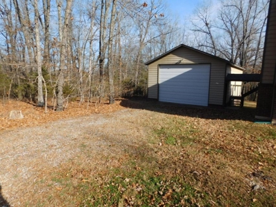 Spacious Home with Country Setting For Sale Harrison Ar - image 33