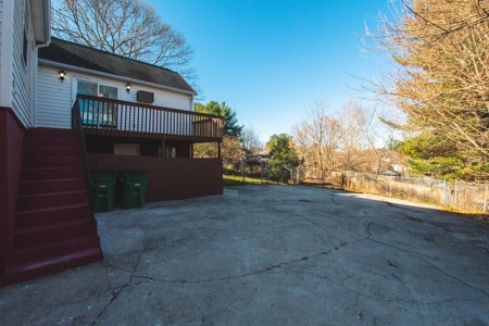 Beautiful Home for Sale in Christiansburg VA - image 36
