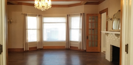 Updated Victorian Style Home For Sale in Albia, IA - image 8
