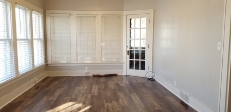 Updated Victorian Style Home For Sale in Albia, IA - image 9