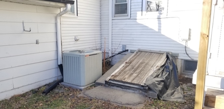 Updated Victorian Style Home For Sale in Albia, IA - image 39